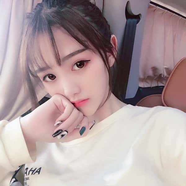 大学生陪游女的价格
